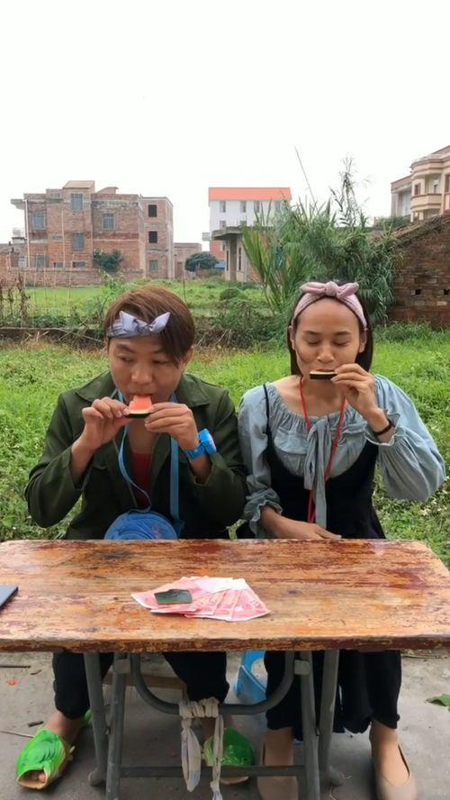 暴力吃瓜比赛,暴力吃瓜比赛，谁将称霸瓜王宝座？