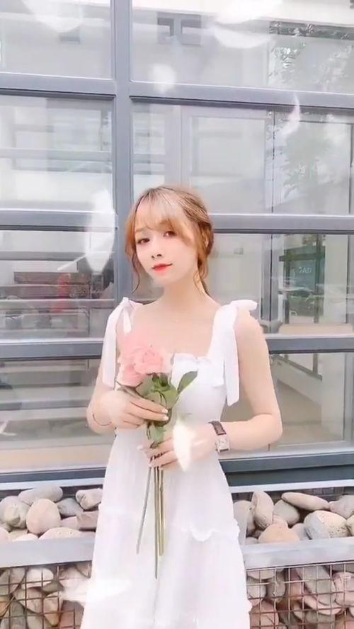 网红抖音儿童裙子搭配,萌娃时尚穿搭秘籍