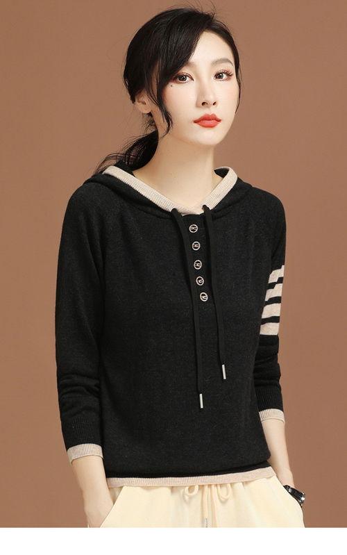 套头条纹连帽毛衣