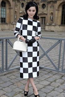 明星 棋盘格lv,明星演绎LV的璀璨魅力