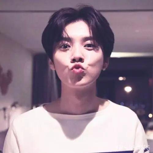 明星路旁边的SCG,揭秘明星周边的魅力所在